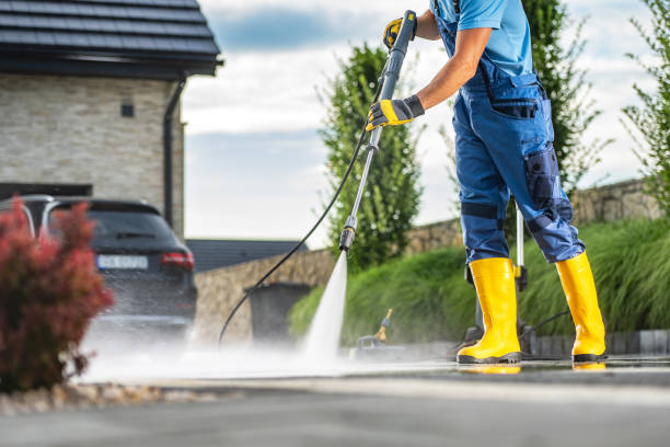 Garage Pressure Washing in Winters, CA
